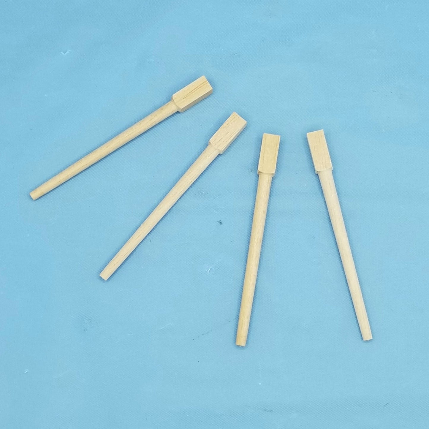 2 1/2" Long Legs - 4 Pieces - Houseworks #12010 - 1/12 Scale Miniature