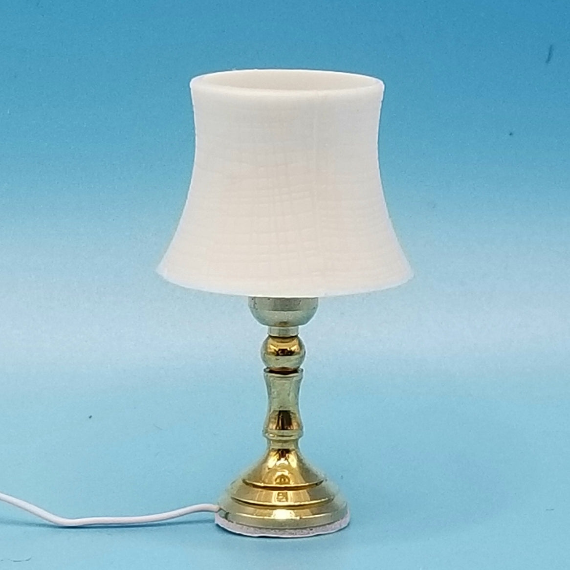 Beveled Shade Table Lamp - 12 Volt - 1/12 Scale Dollhouse Miniature