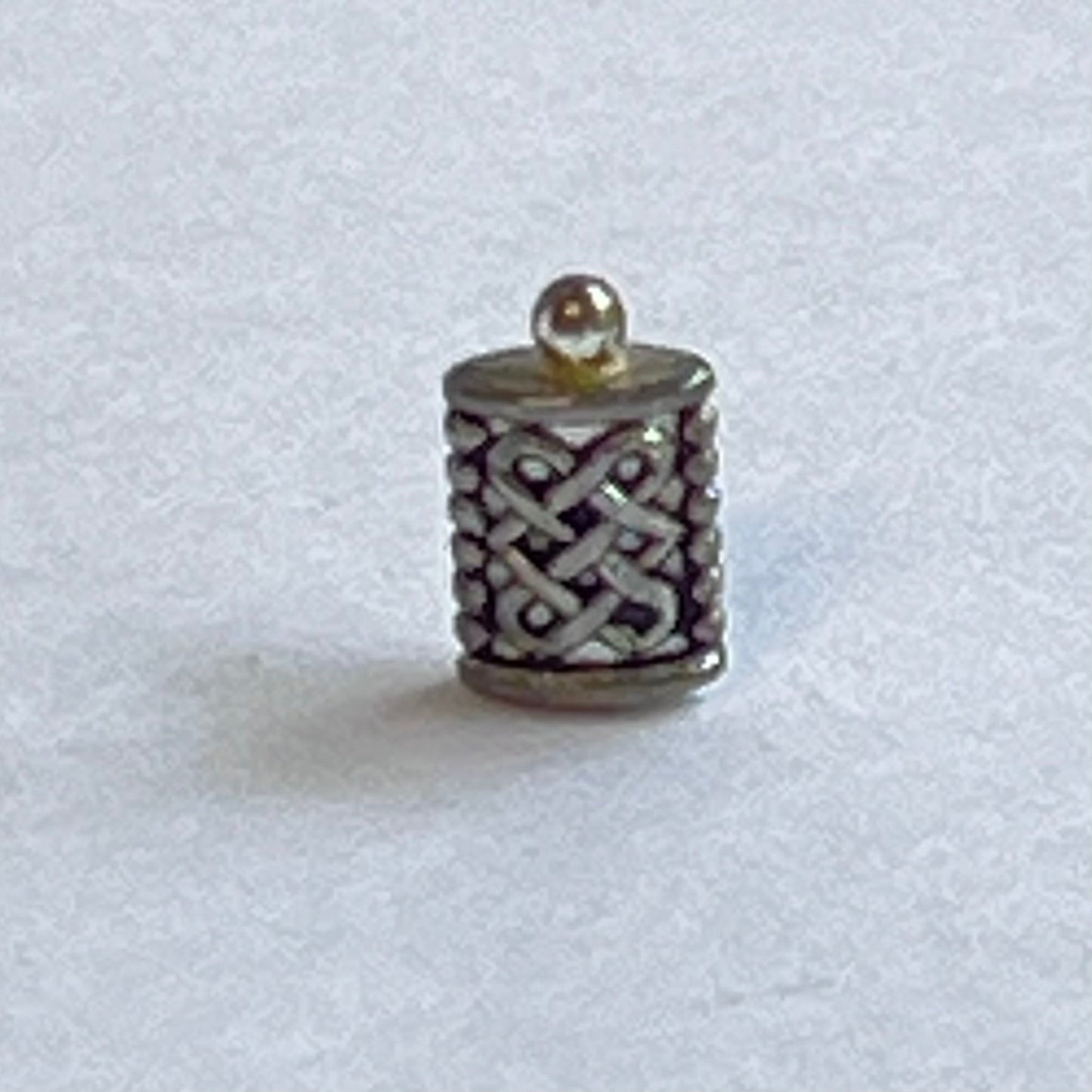 Small Metal Flask - 1/12 Scale Dollhouse Miniature