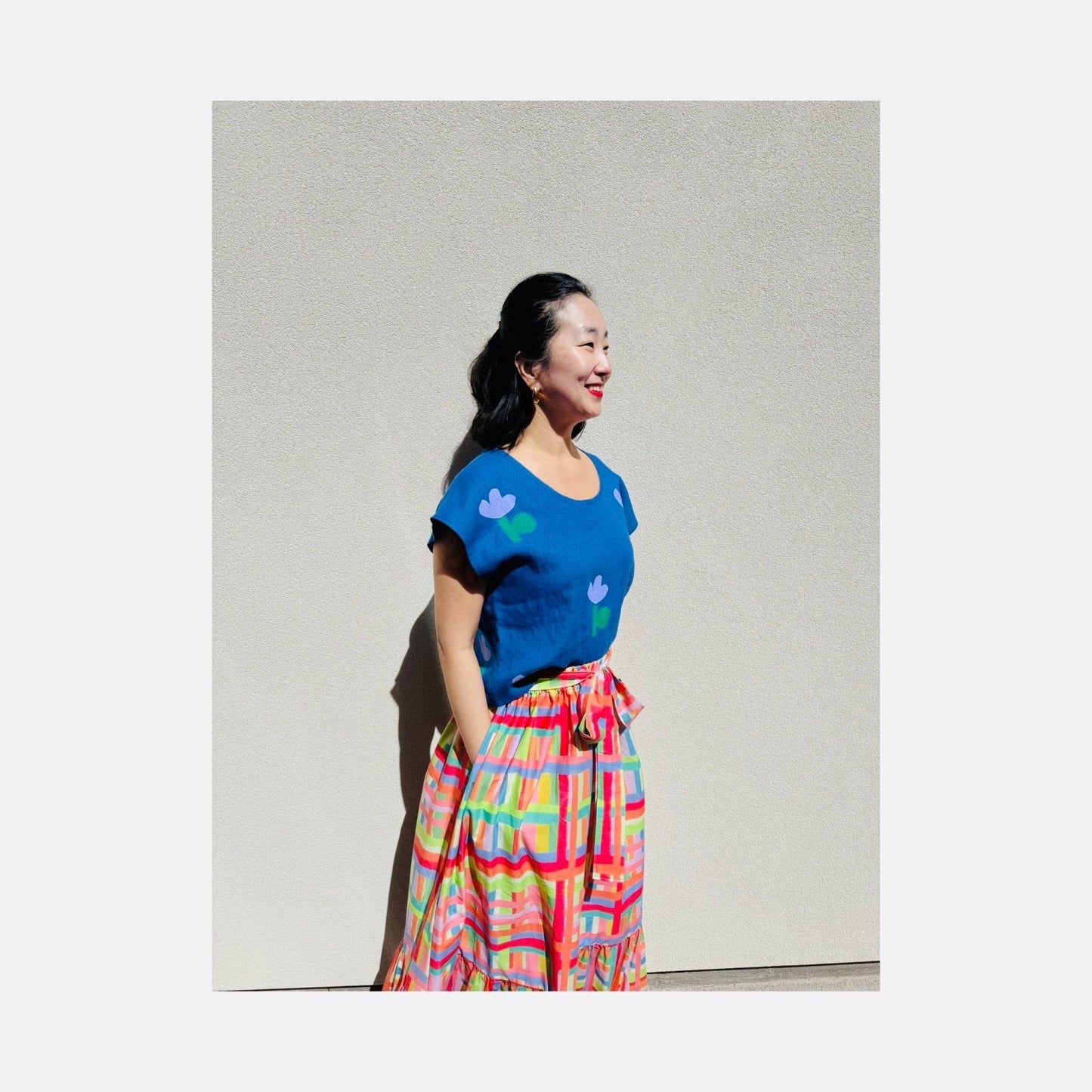 Blue flower linen top