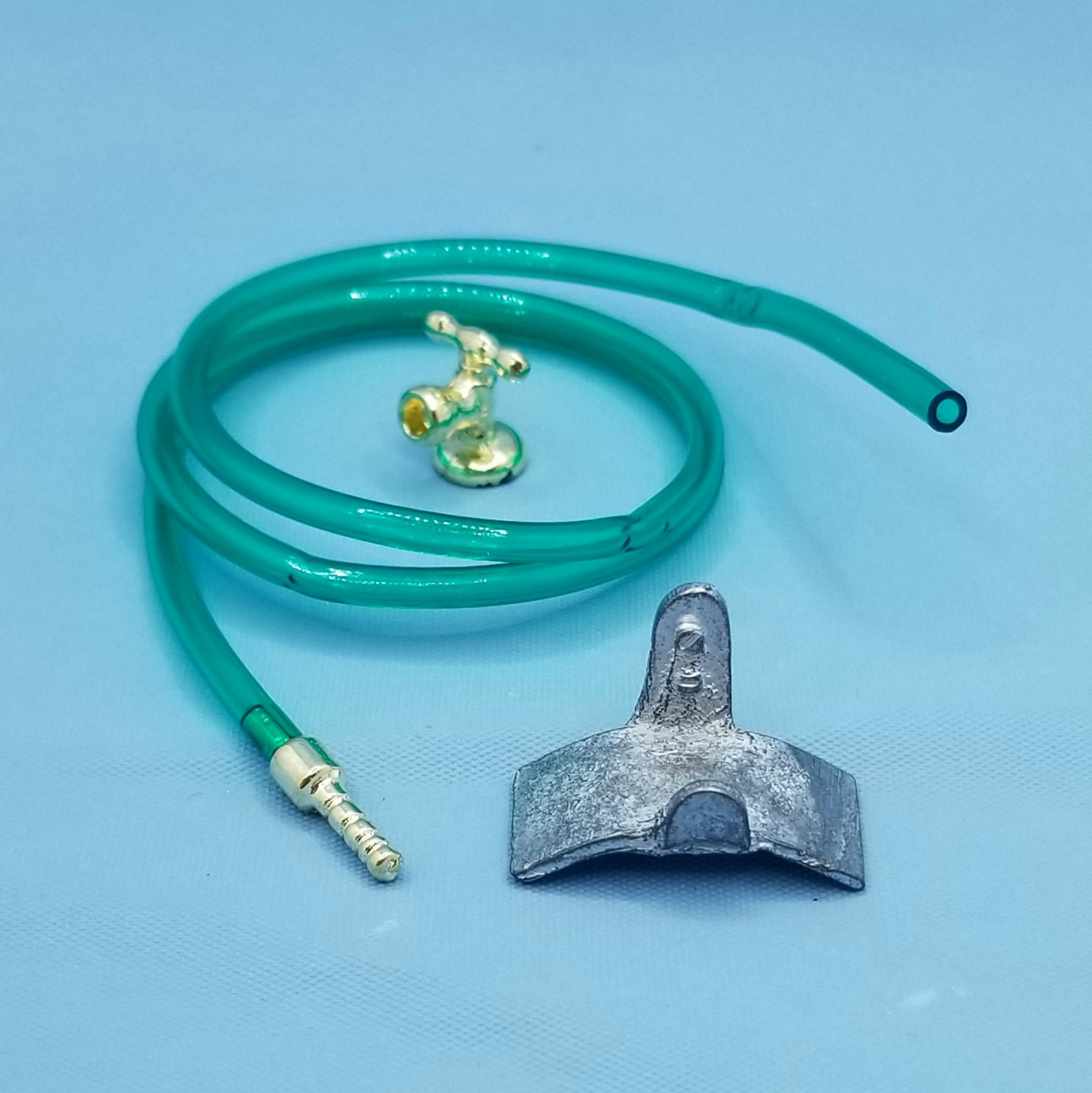 1/24 Scale Miniature - Garden Hose with Nozzle, Tap and Hose Holder