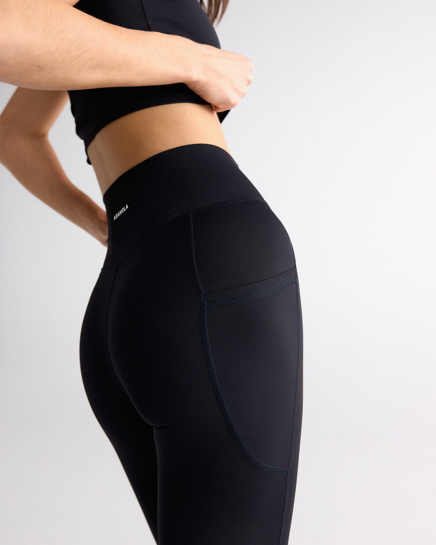 Ultimate Pocket Leggings - Black
