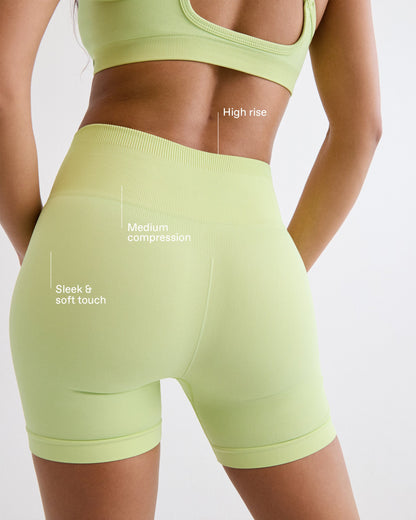 Classic Seamless Crop Shorts - Washed Lime Green