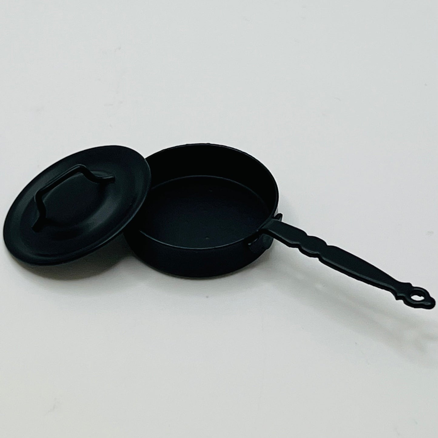 Frying pan with Cover - Metal - 1/12 Scale