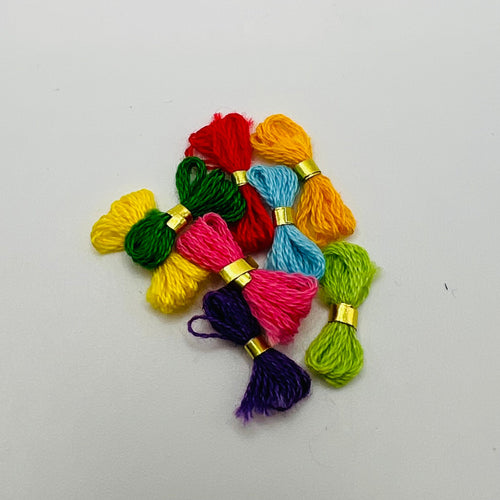 8 packs of Threads - Random Colours - 1/12 Scale Dollhouse Miniature