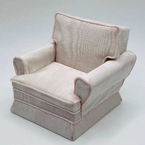 Cream Chair - 1/12 Scale Dollhouse Miniature