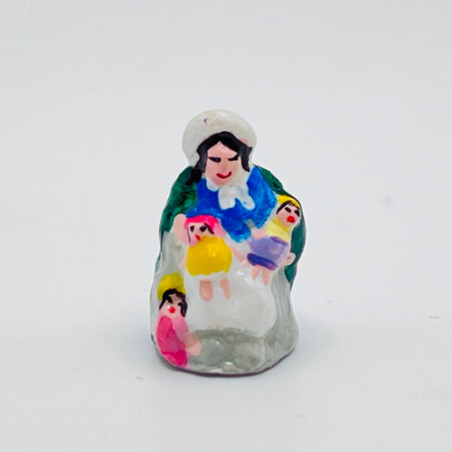 Ragdolls Seller Figurine - Miniature