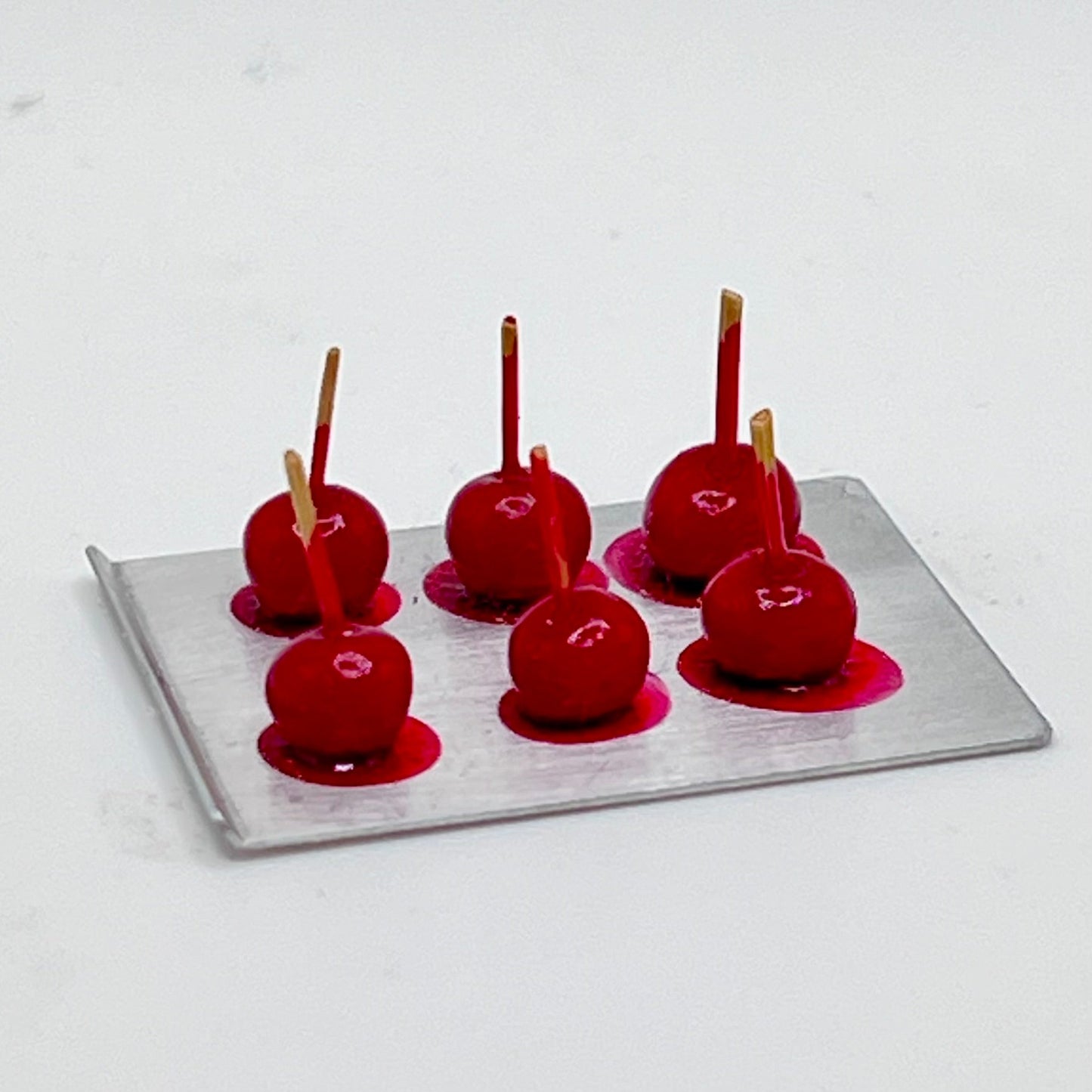 Candied Apples - 1/12 Scale Dollhouse Miniature