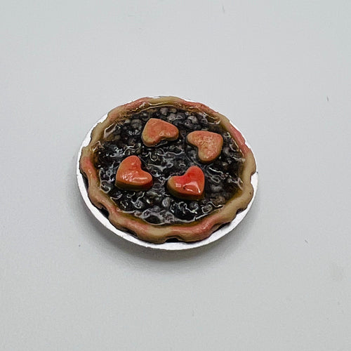 Berry Pie - 1/12 Scale Dollhouse Miniature