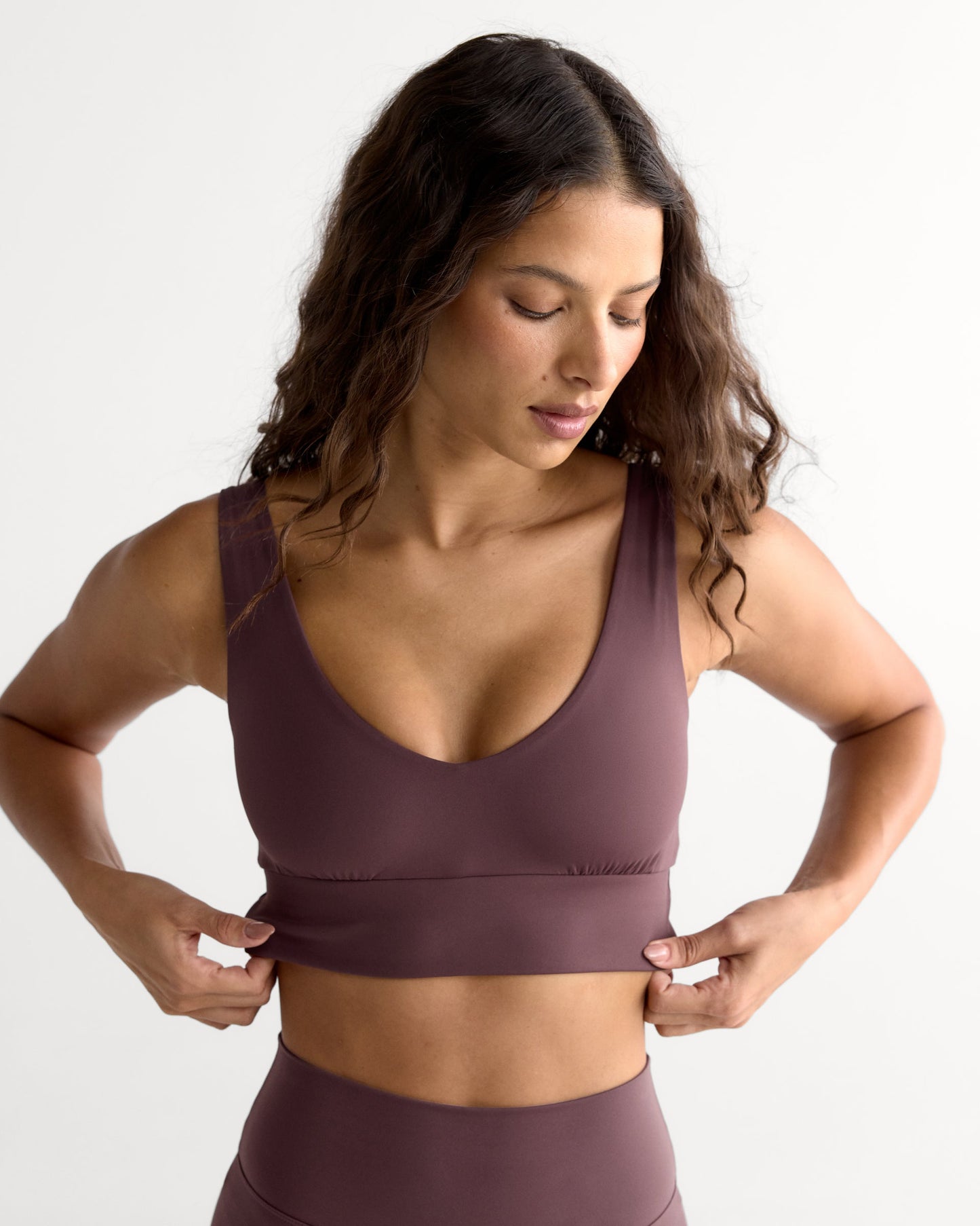 Ultimate V-Neck Bra - Mulberry Red