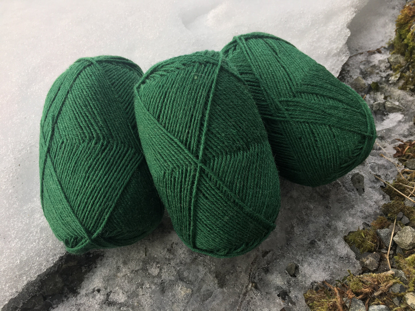 Frangipani 5-ply Guernsey Yarn BOTTLE